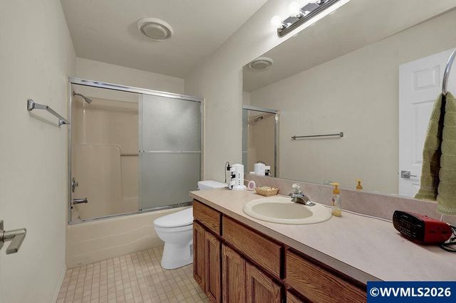 1626 Cinnamon Hill Dr SE, Salem, OR 97306