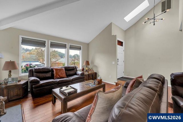 1626 Cinnamon Hill Dr SE, Salem, OR 97306