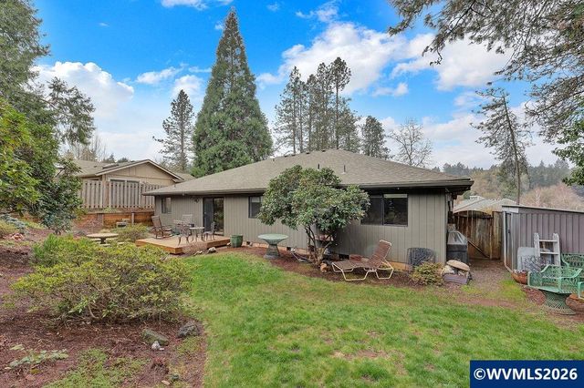 1626 Cinnamon Hill Dr SE, Salem, OR 97306