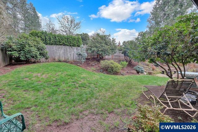 1626 Cinnamon Hill Dr SE, Salem, OR 97306