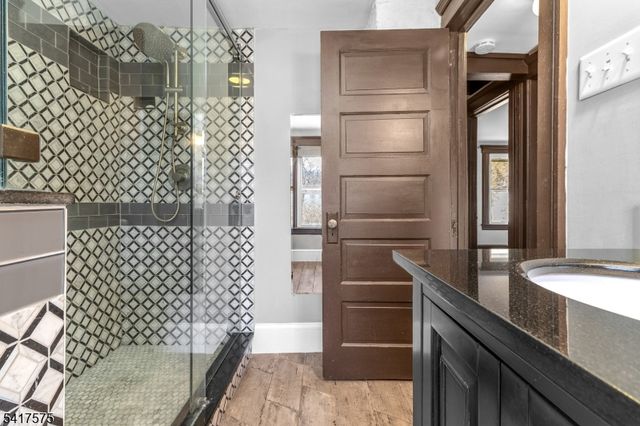 13 Whitehouse Ave, Readington Twp., NJ 08889