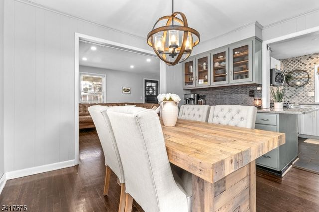 13 Whitehouse Ave, Readington Twp., NJ 08889