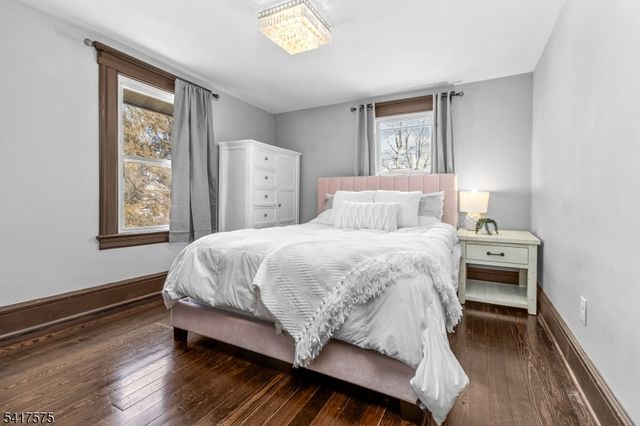 13 Whitehouse Ave, Readington Twp., NJ 08889