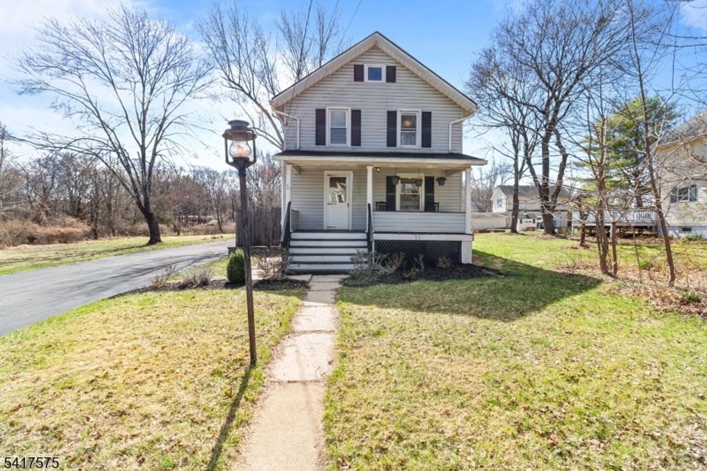 13 Whitehouse Ave, Readington Twp., NJ 08889