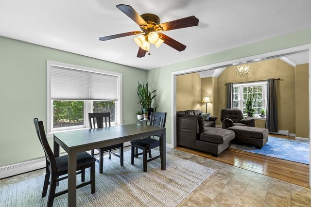 29 Sheffield Pl, Mashpee, MA 02649