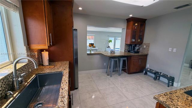 10455 SW 42nd Terrace, Miami, FL 33165