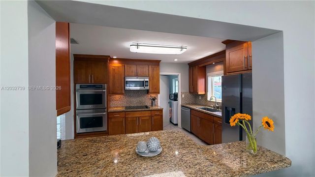 10455 SW 42nd Terrace, Miami, FL 33165