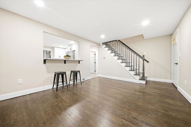 1093 Cilley Road, Manchester, NH 03103