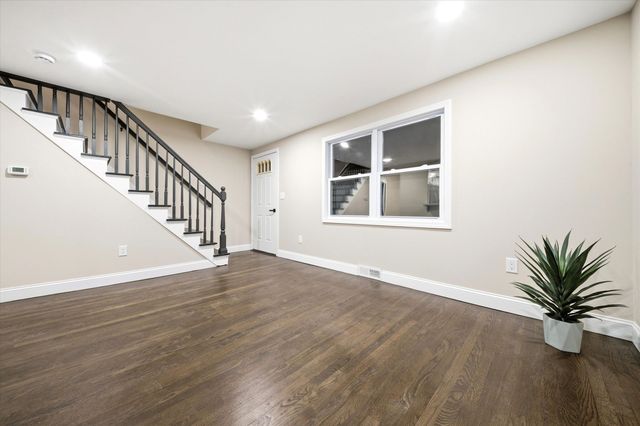 1093 Cilley Road, Manchester, NH 03103