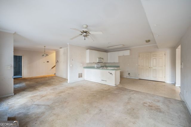 21 Vaux Way, Newnan, GA 30263