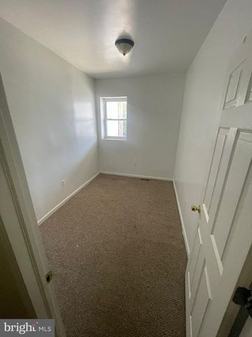 6013 SPRUCE ST, Philadelphia, PA 19139