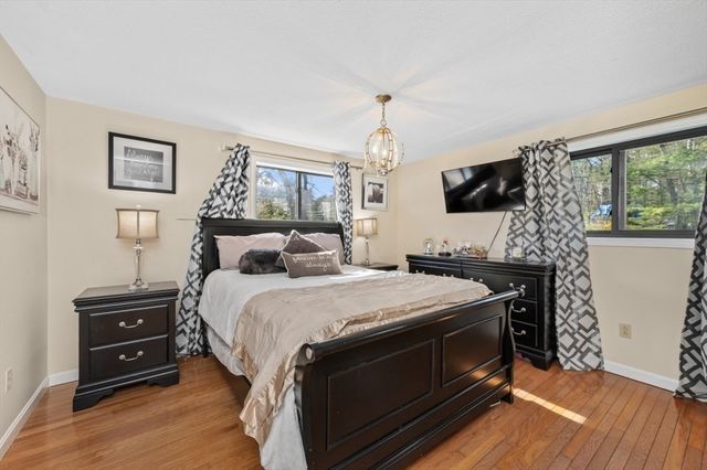 1 East St, North Reading, MA 01864