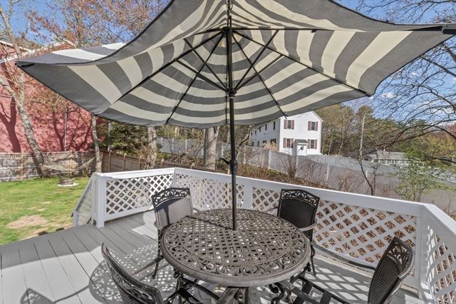 1 East St, North Reading, MA 01864