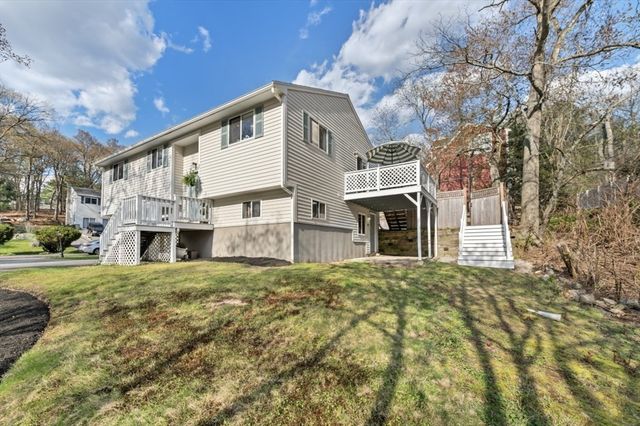 1 East St, North Reading, MA 01864