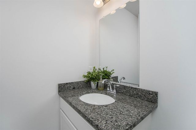 4271 Highpoint Drive 113, Wayland, MI 49348