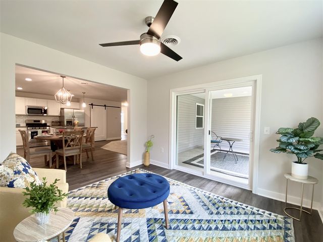 4271 Highpoint Drive 113, Wayland, MI 49348