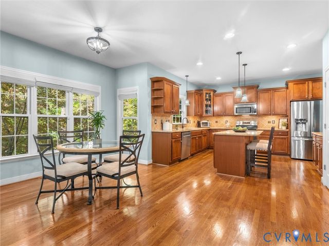 5073 Red Fern Ct, Midlothian, VA 23112