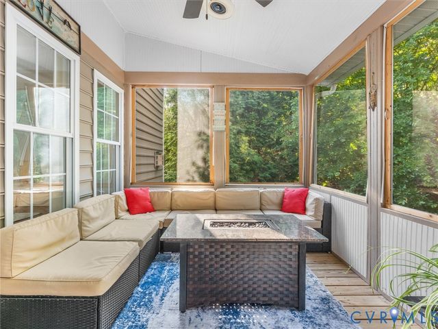 5073 Red Fern Ct, Midlothian, VA 23112