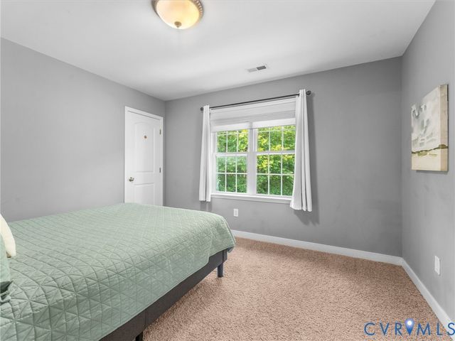 5073 Red Fern Ct, Midlothian, VA 23112