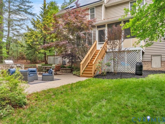 5073 Red Fern Ct, Midlothian, VA 23112
