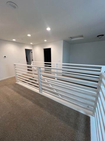 788 Apple Street, Dinuba, CA 93618