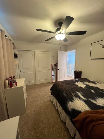 788 Apple Street, Dinuba, CA 93618