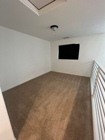 788 Apple Street, Dinuba, CA 93618