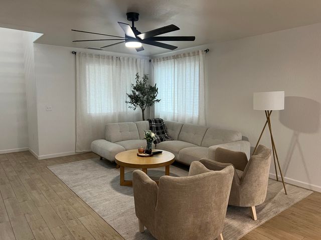 788 Apple Street, Dinuba, CA 93618