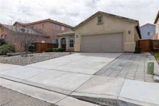 9382 Dragon Tree, Hesperia, CA 92344