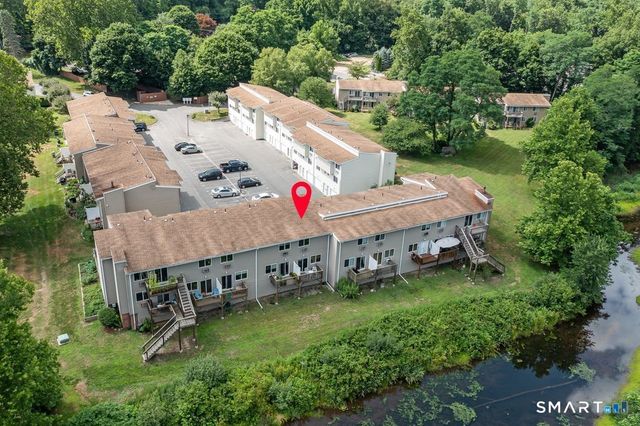 220 Main Street 8G, New Hartford, CT 06057