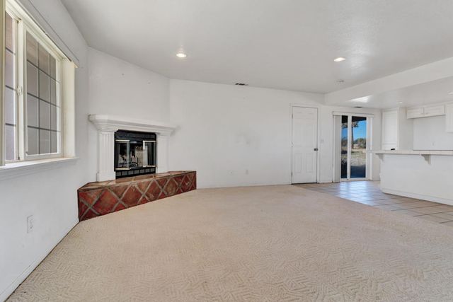 3230 Balsa Avenue, Yucca Valley, CA 92284