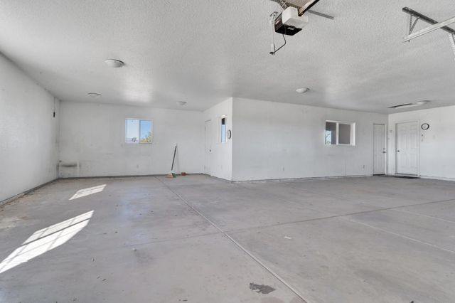 3230 Balsa Avenue, Yucca Valley, CA 92284