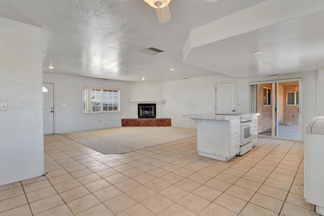 3230 Balsa Avenue, Yucca Valley, CA 92284