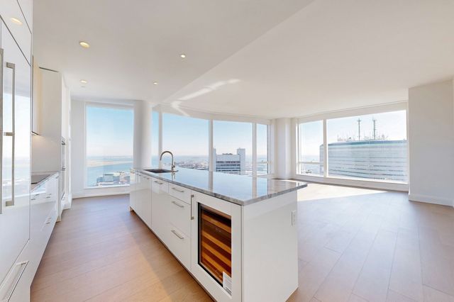 240 Devonshire Street 4808, Boston, MA 02110
