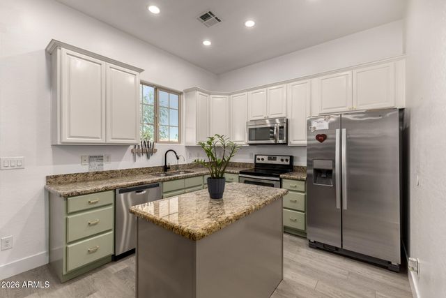 1367 S COUNTRY CLUB Drive 1041, Mesa, AZ 85210