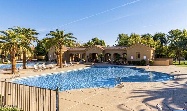 1367 S COUNTRY CLUB Drive 1041, Mesa, AZ 85210