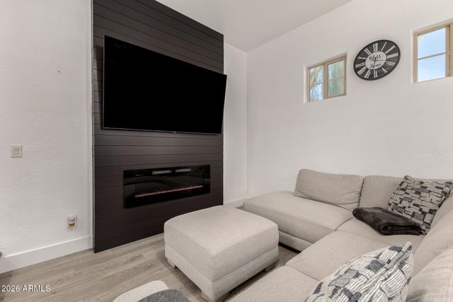 1367 S COUNTRY CLUB Drive 1041, Mesa, AZ 85210