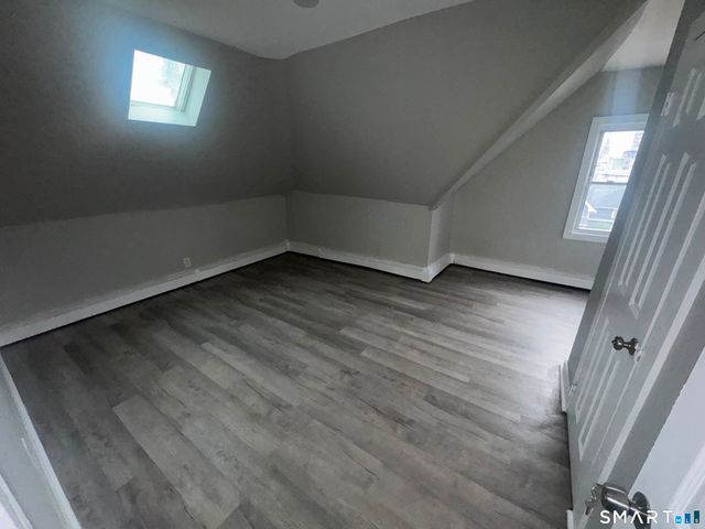 1092 East Main Street, Bridgeport, CT 06608