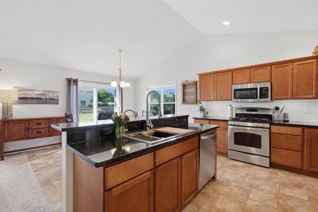 4528 Scenic View Road, Windsor, WI 53598