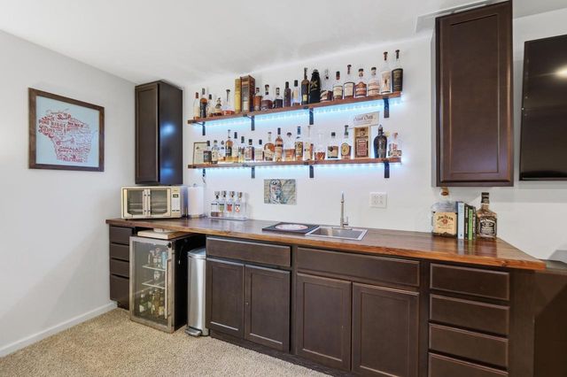 4528 Scenic View Road, Windsor, WI 53598