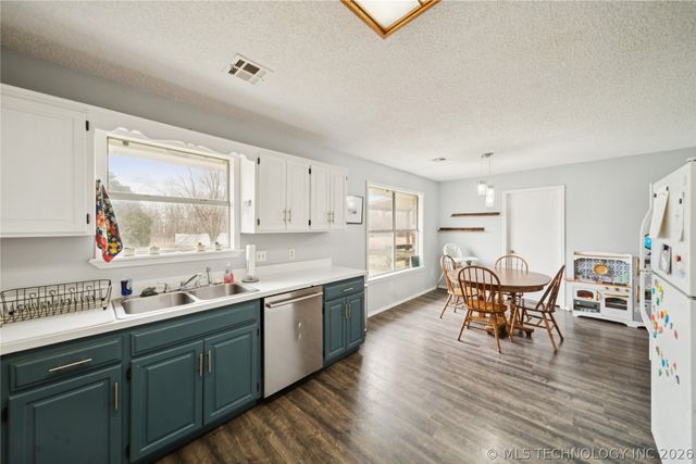 33619 S 4200 Road, Inola, OK 74036