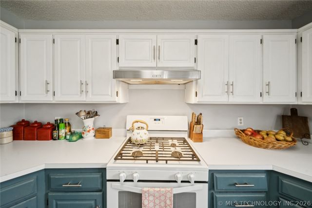 33619 S 4200 Road, Inola, OK 74036