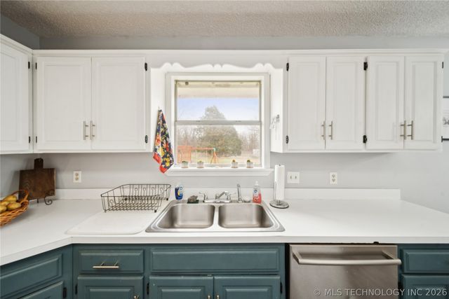 33619 S 4200 Road, Inola, OK 74036