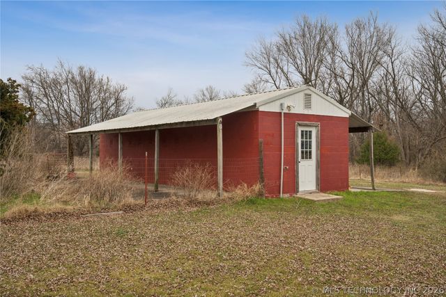 33619 S 4200 Road, Inola, OK 74036