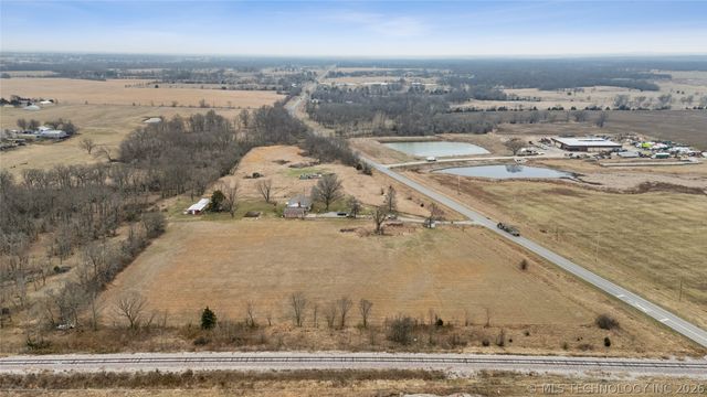 33619 S 4200 Road, Inola, OK 74036