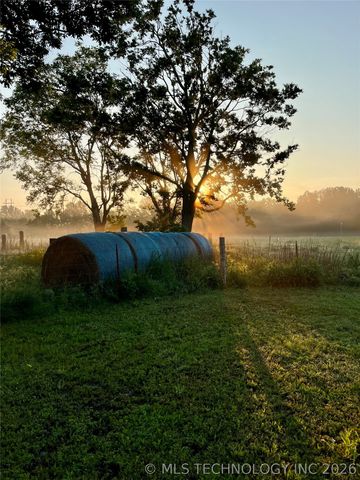 33619 S 4200 Road, Inola, OK 74036