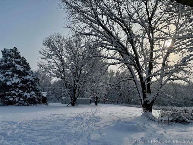 33619 S 4200 Road, Inola, OK 74036