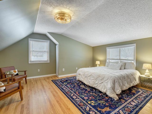 4247 Limestone Drive, Eagan, MN 55122