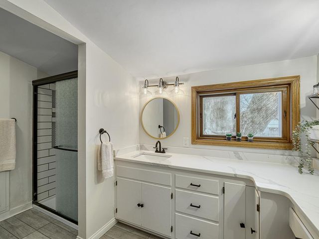 4247 Limestone Drive, Eagan, MN 55122