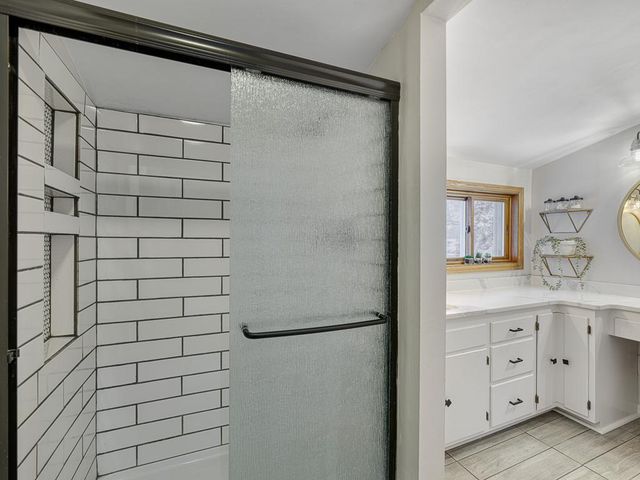 4247 Limestone Drive, Eagan, MN 55122